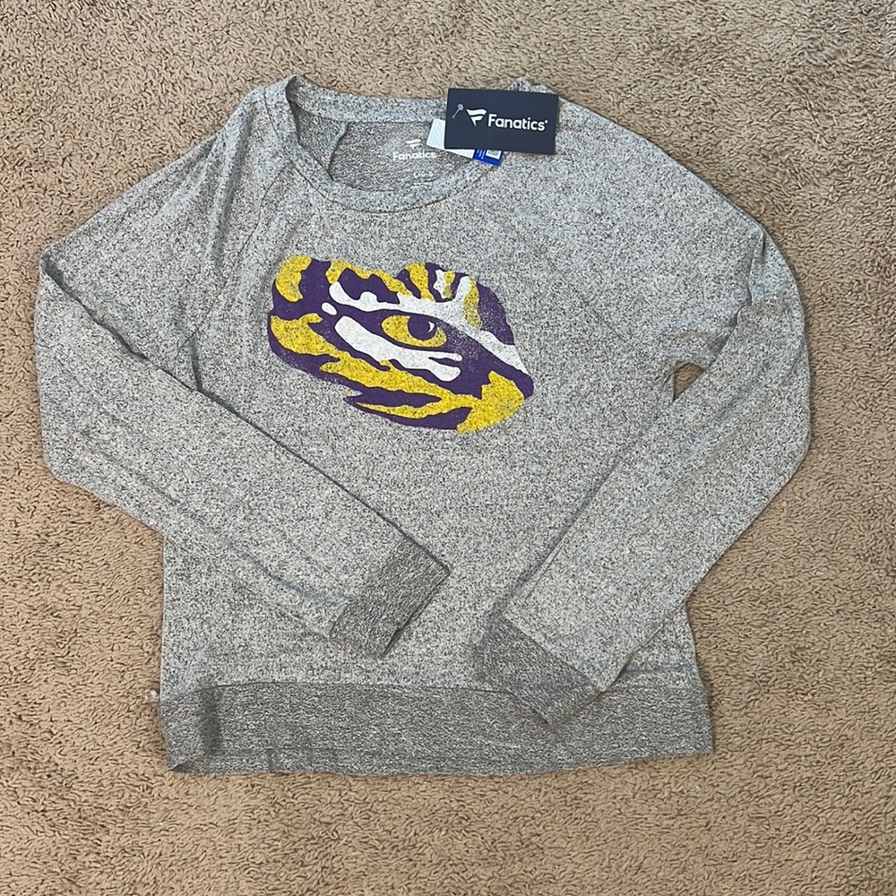 NEW LSU ultra soft shirt M/L